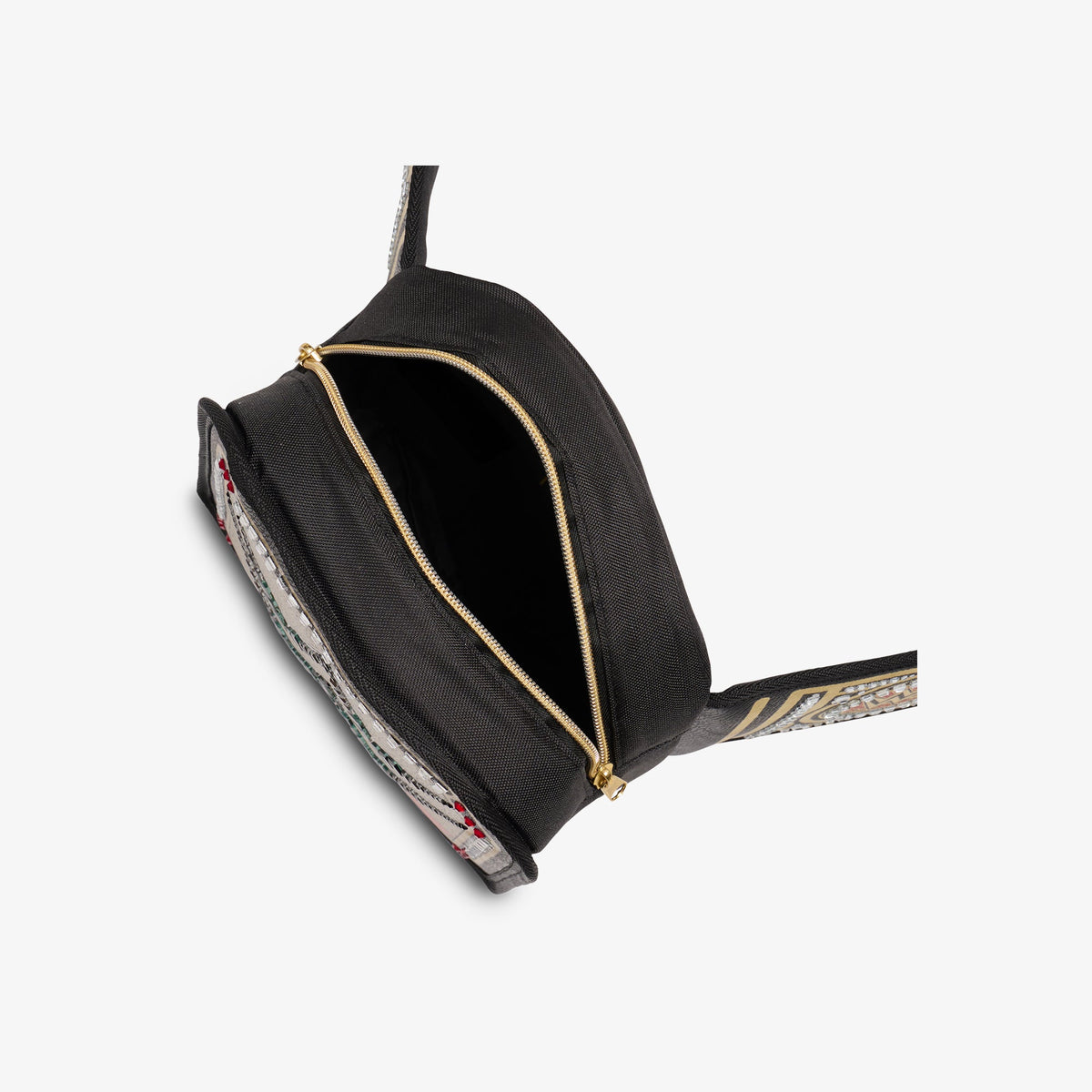 undisputed-wwe-championship-fanny-pack-m9 00027856-O.jpg