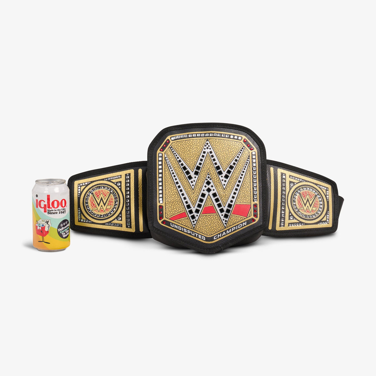 undisputed-wwe-championship-fanny-pack-m9 00027856-P.jpg