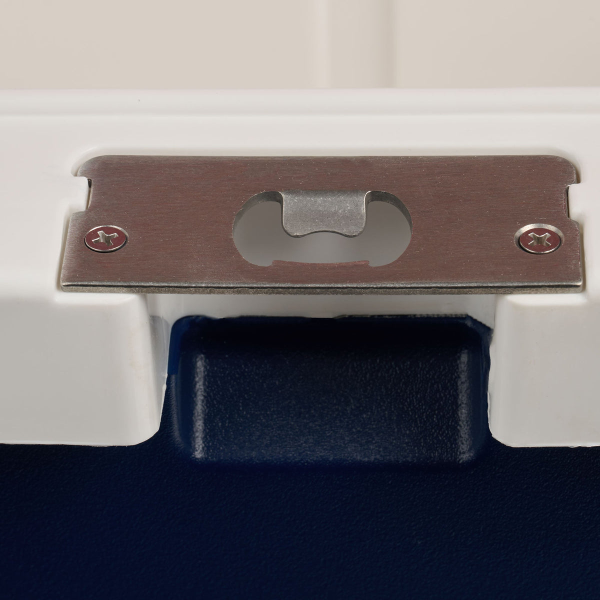 trailmate-25-qt-cooler-e9 00033130-BO.jpg