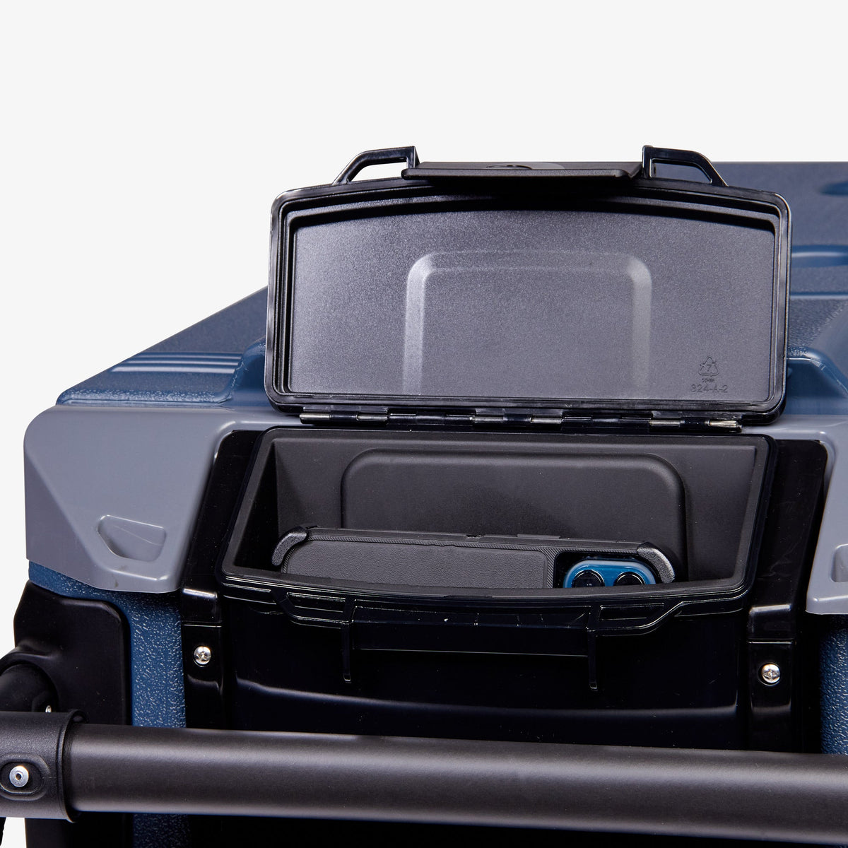 trailmate-journey-70-qt-cooler-z2 00034127_7.jpg