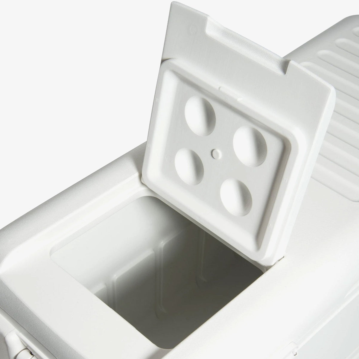 quick-and-cool-150-qt-cooler-k4 00044363-quick-and-cool-150-qt-cooler-cu-open-hatch_2c6197ae-88fc-4867-ad4f-5e48e4b855e0.jpg