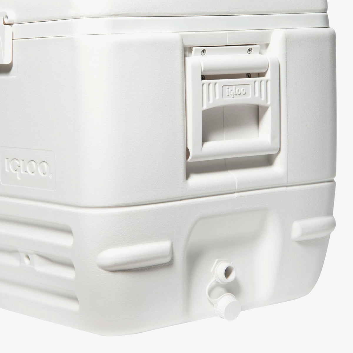 quick-and-cool-150-qt-cooler-k4 00044363-quick-and-cool-150-qt-cooler-side_d261c6aa-cd7b-40f6-b463-5023d91df276.jpg