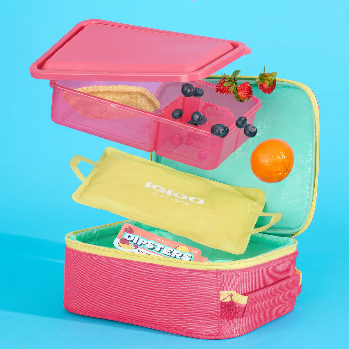 kids-lunch-slim-cooler-bundle-bento-box-ice-floor-s7 00066843-Lifestyle1.png