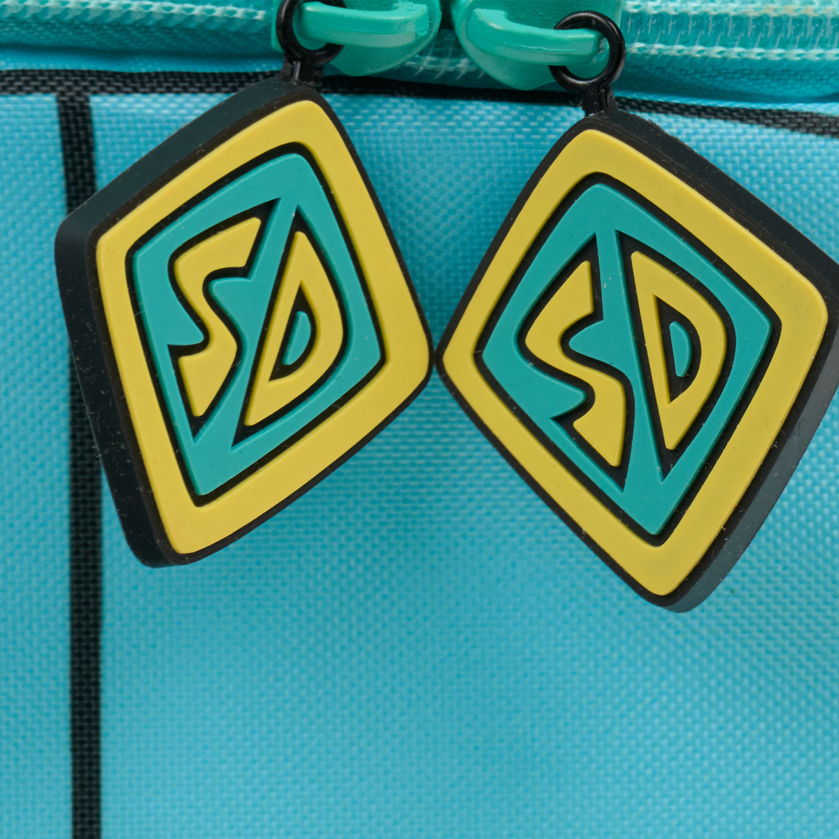 scooby-doo-mystery-machinetm-cooler-bag-j0 download.png